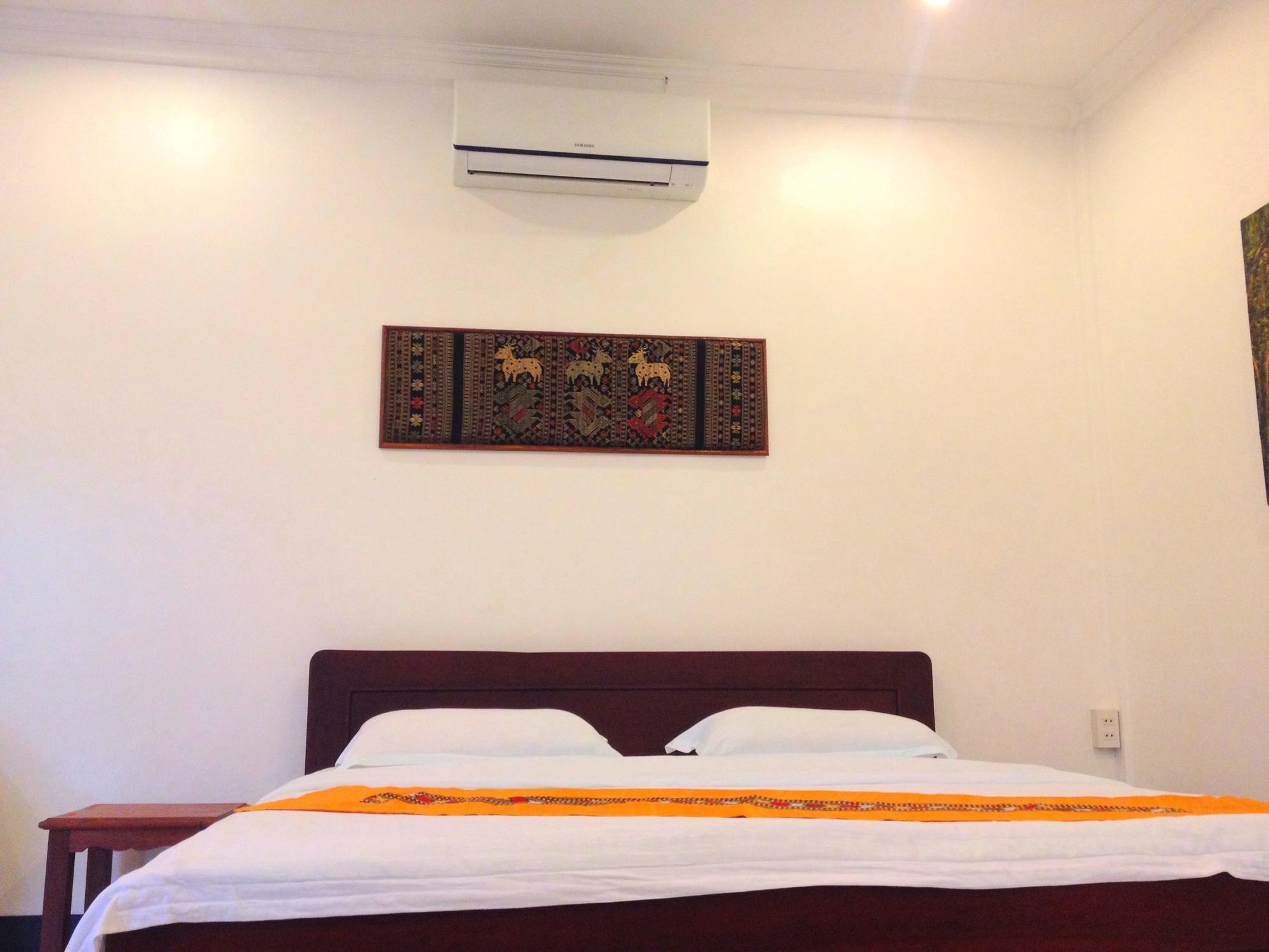 Hotel Lani'S House By The Ponds Vientiane Exterior foto