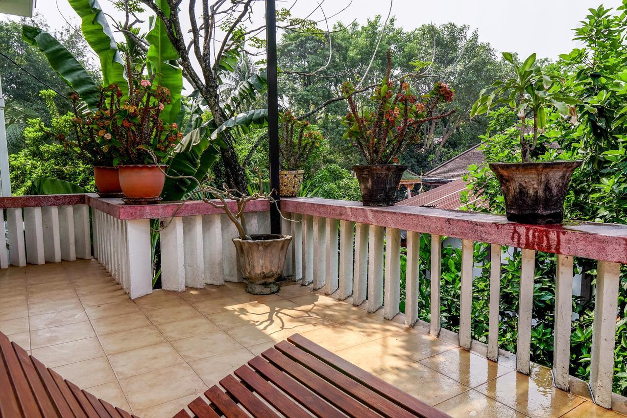 Hotel Lani'S House By The Ponds Vientiane Exterior foto