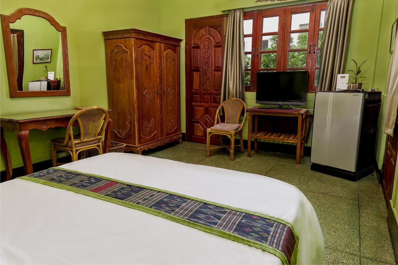 Hotel Lani'S House By The Ponds Vientiane Exterior foto